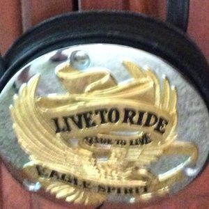 Harley Davidson Eagle Spirit crossbody  round leather  purse with medallion NEW